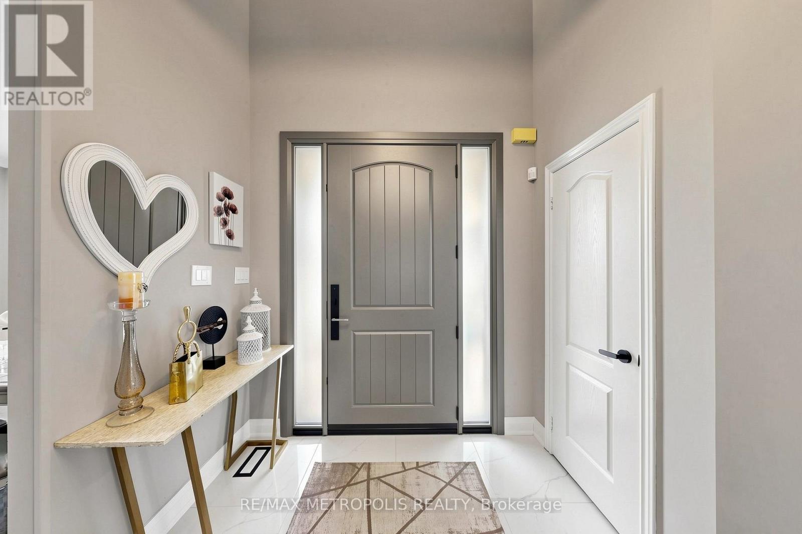 115 SANDWAY CRESCENT - 5
