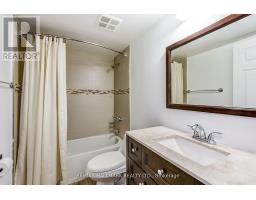 1211 - 20 Harding Boulevard W, Richmond Hill, ON L4C9S4 Photo 28