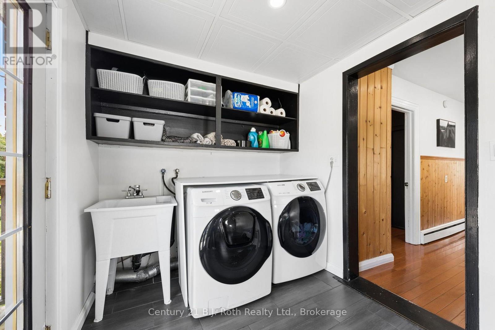 15 LUCY STREET - 10