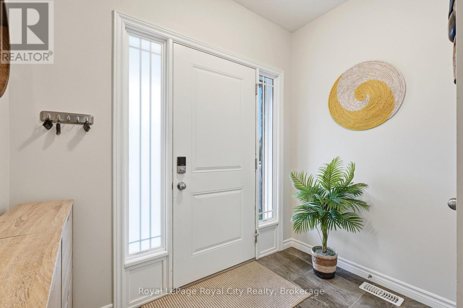8 JEFFREY DRIVE, Guelph (Grange Road) — photo 4