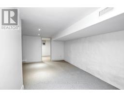 Lower - 325 Perth Avenue, Toronto, ON M6P3X9 Photo 17