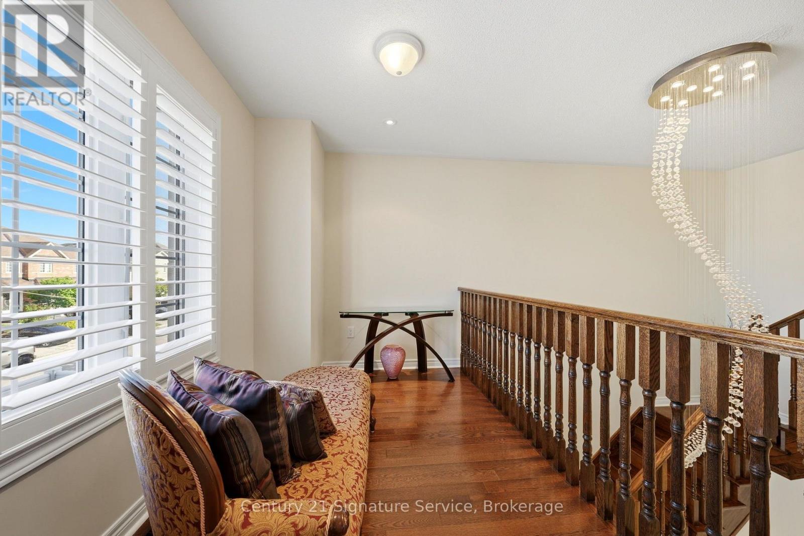 322 COMISKEY CRESCENT - 25