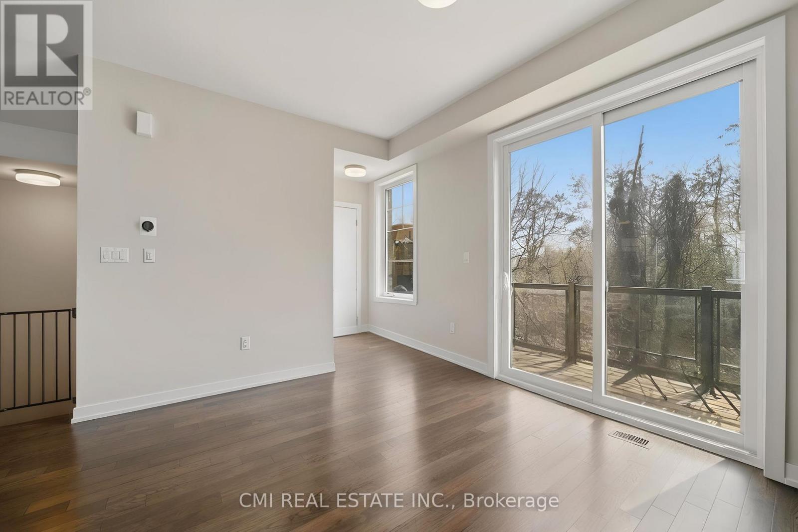 64 FOLCROFT STREET - 9