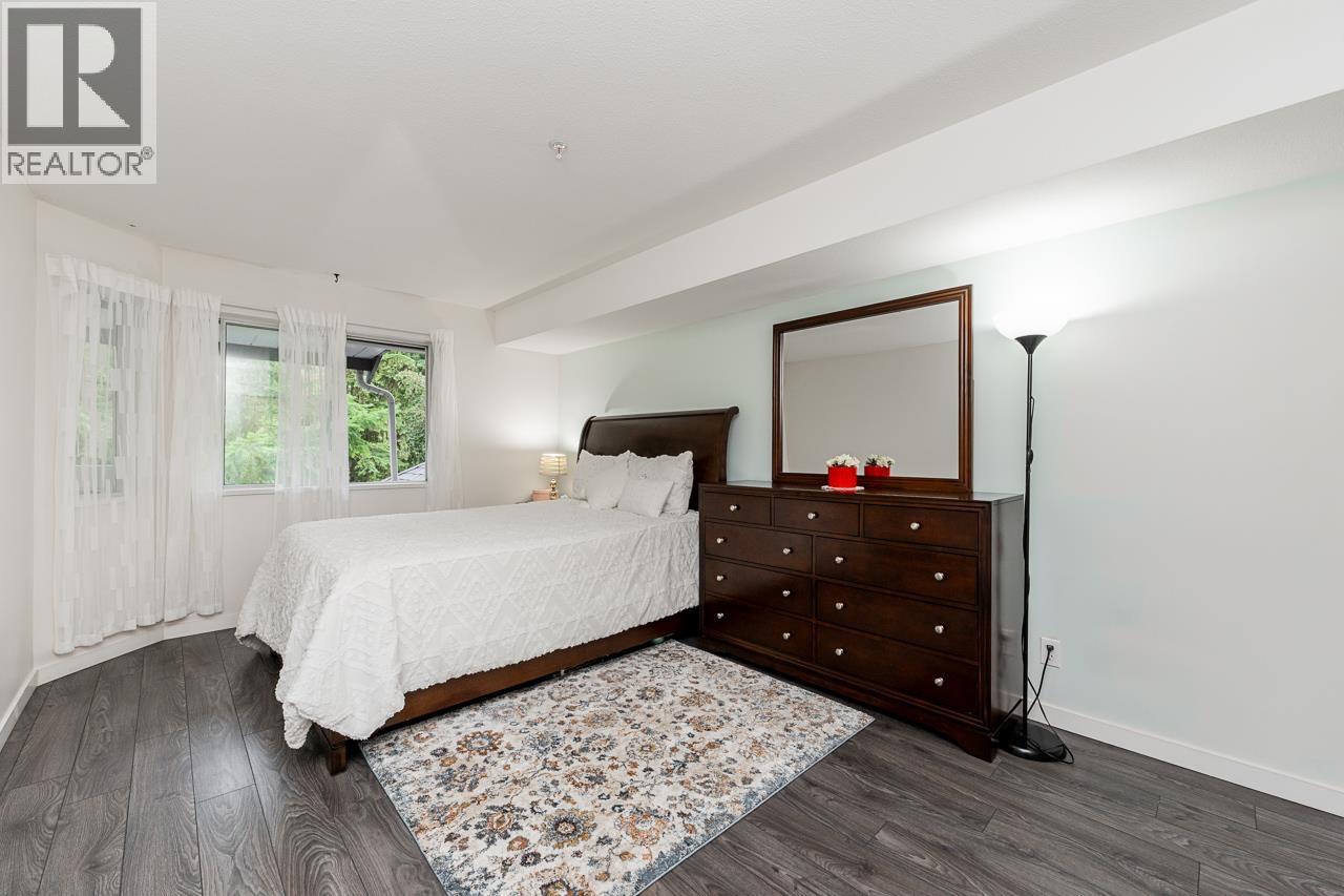 207 1215 PACIFIC STREET, Coquitlam