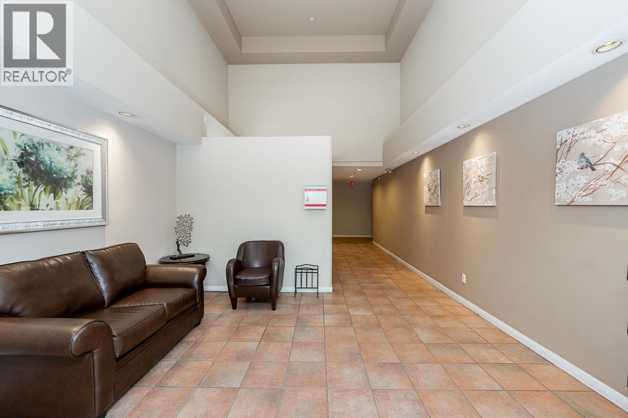 207 1215 PACIFIC STREET, Coquitlam