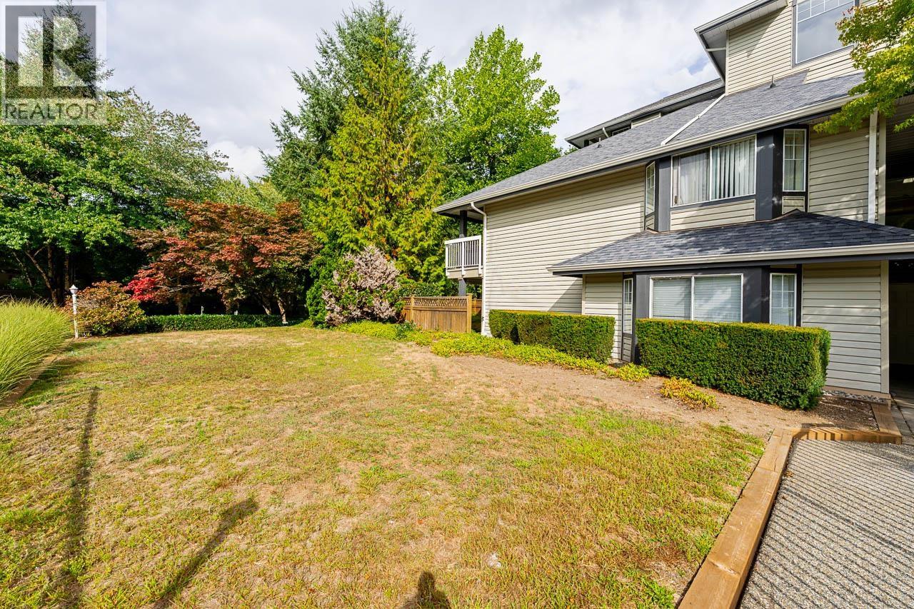 207 1215 PACIFIC STREET, Coquitlam