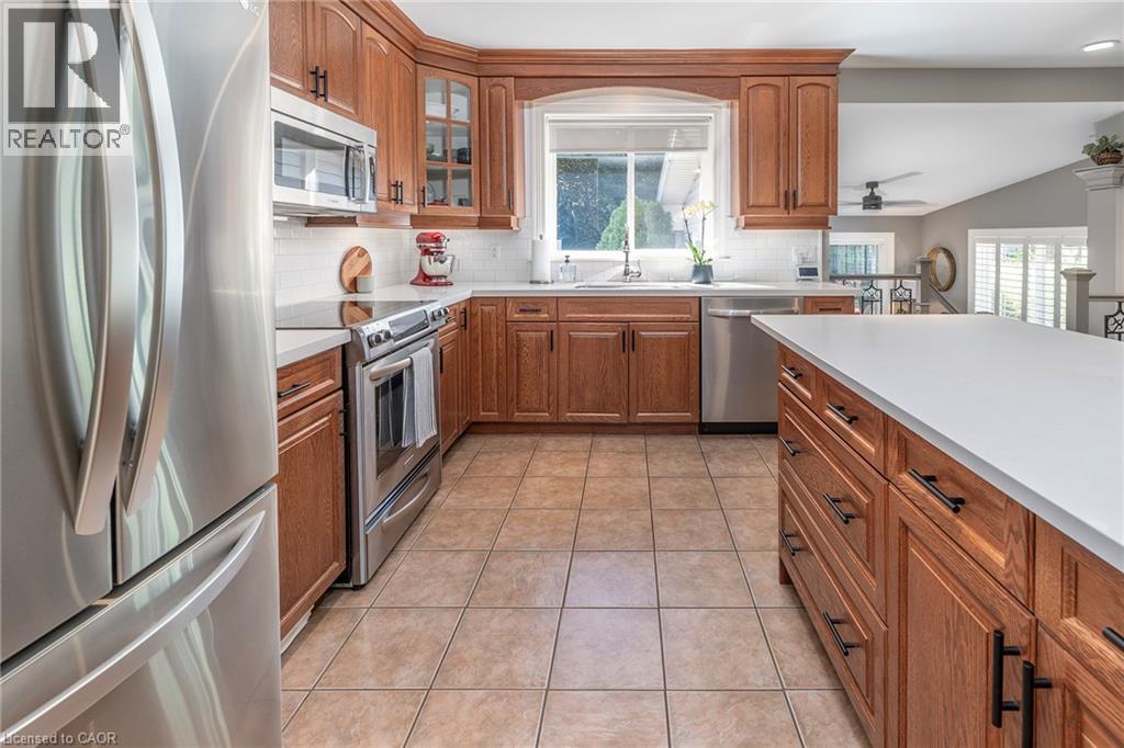 66 GARDEN Avenue - 13