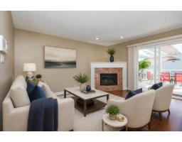 18139 Claytonwood Crescent, Surrey, BC V3S7T5 Photo 6