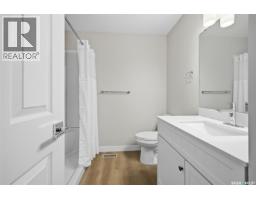 402 Fulton Drive, Regina, SK S4X2K1 Photo 14
