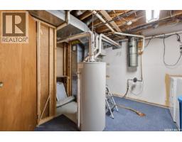 402 Fulton Drive, Regina, SK S4X2K1 Photo 22
