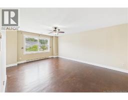 54 Whisperwood Drive, photo 9