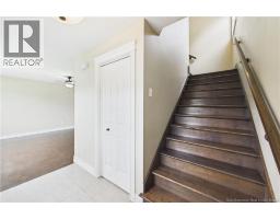 54 Whisperwood Drive, photo 2