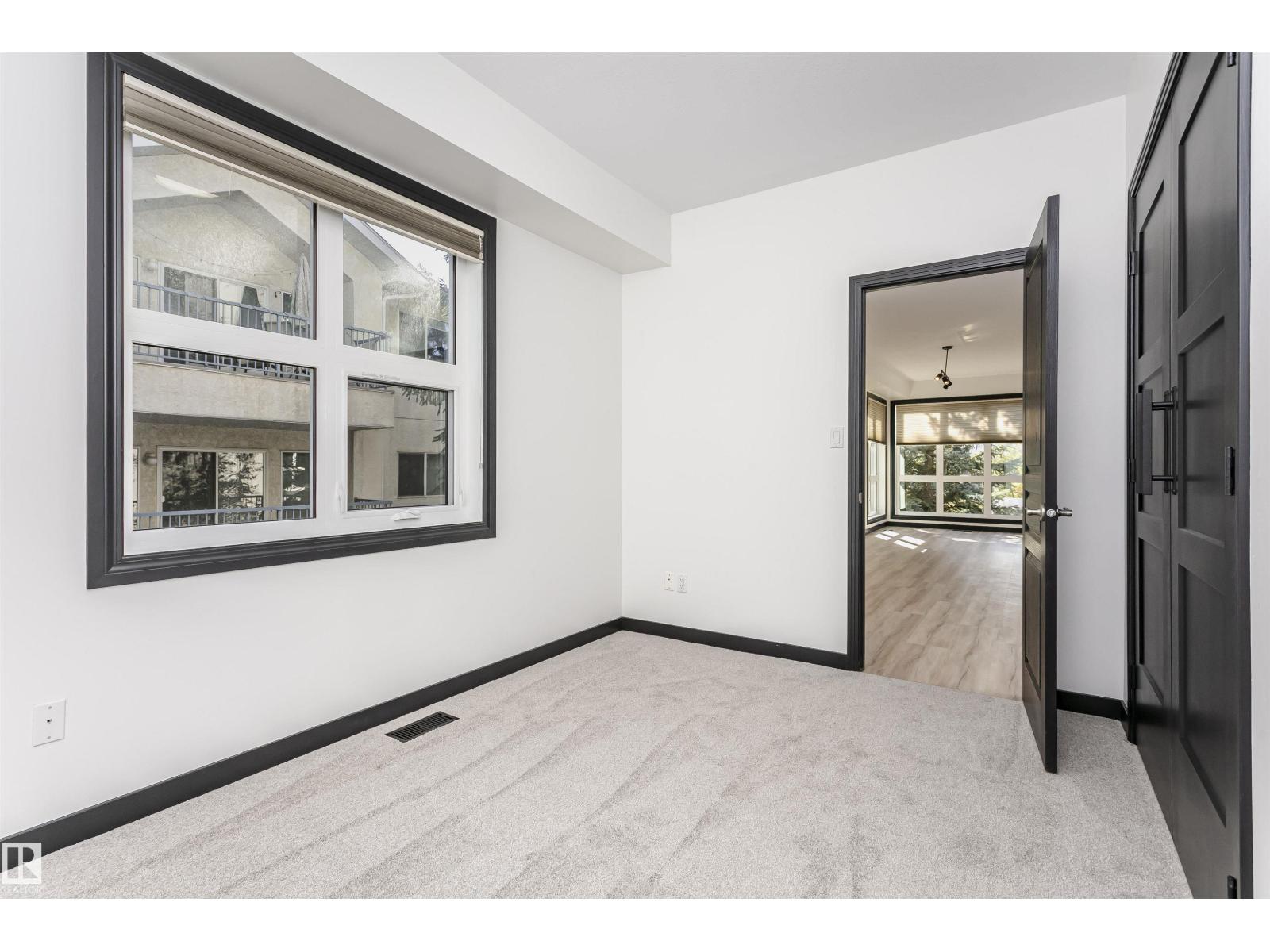 #203 – 11933 106 Avenue NW, Queen Mary Park — photo 29 of 30: Property photo