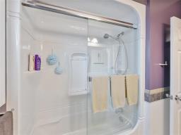 10 Bittersweet Bay, Winnipeg, MB R2J2E6 Photo 26