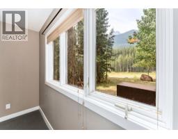 107, 106 Stewart Creek Landing, Canmore, AB T1W0G6 Photo 30