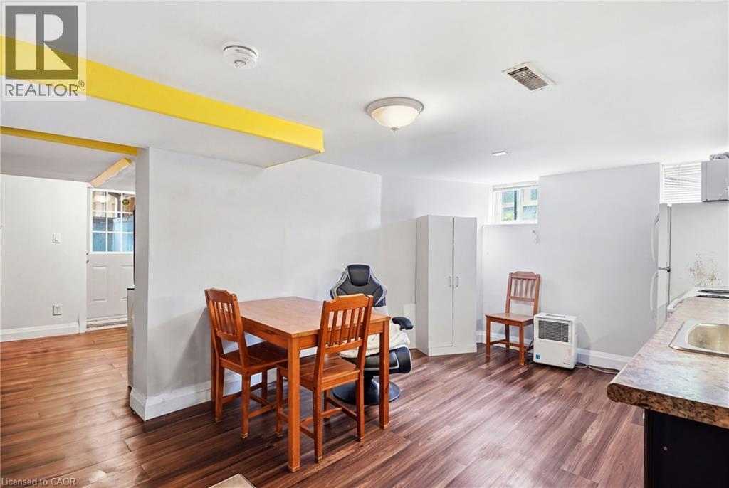 195 VICTORIA Street N Unit# Basement, Kitchener — photo 9