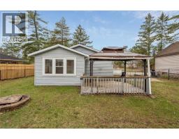 Primary Bedroom - 449 Mosley Street, Wasaga Beach, ON L9Z2J8 Photo 6