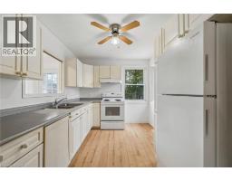 449 Mosley Street, Wasaga Beach, ON L9Z2J8 Photo 14