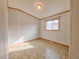 4 Young Avenue, Brandon, MB R7A2L1 Photo 22