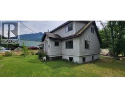 503 7th Avenue, New Denver, BC V0G1S1 Photo 42