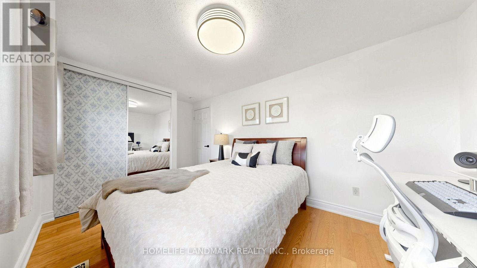 3 MONTAGUE PLACE - 37