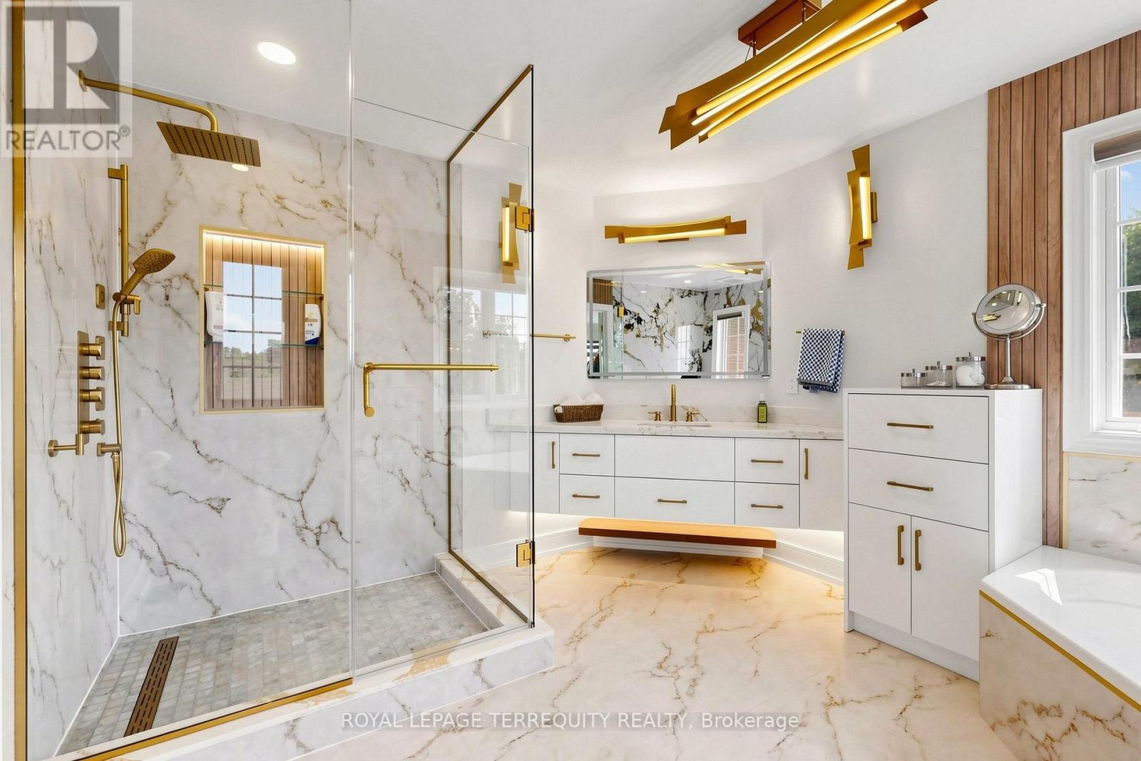 10 ROBERSON DRIVE - Image 17