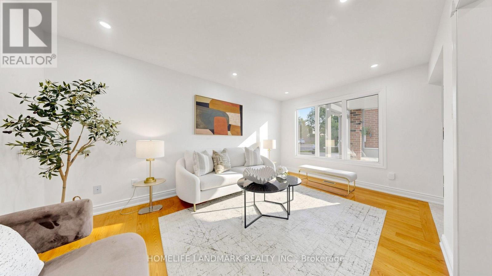 3 MONTAGUE PLACE - 4