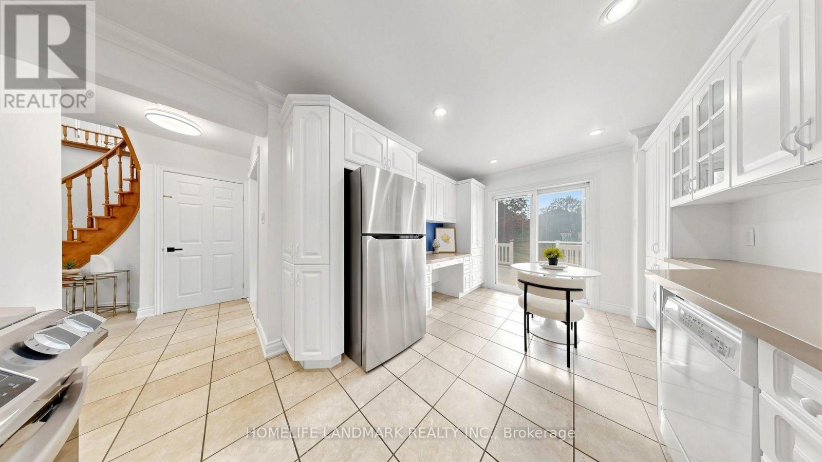 3 MONTAGUE PLACE - 14