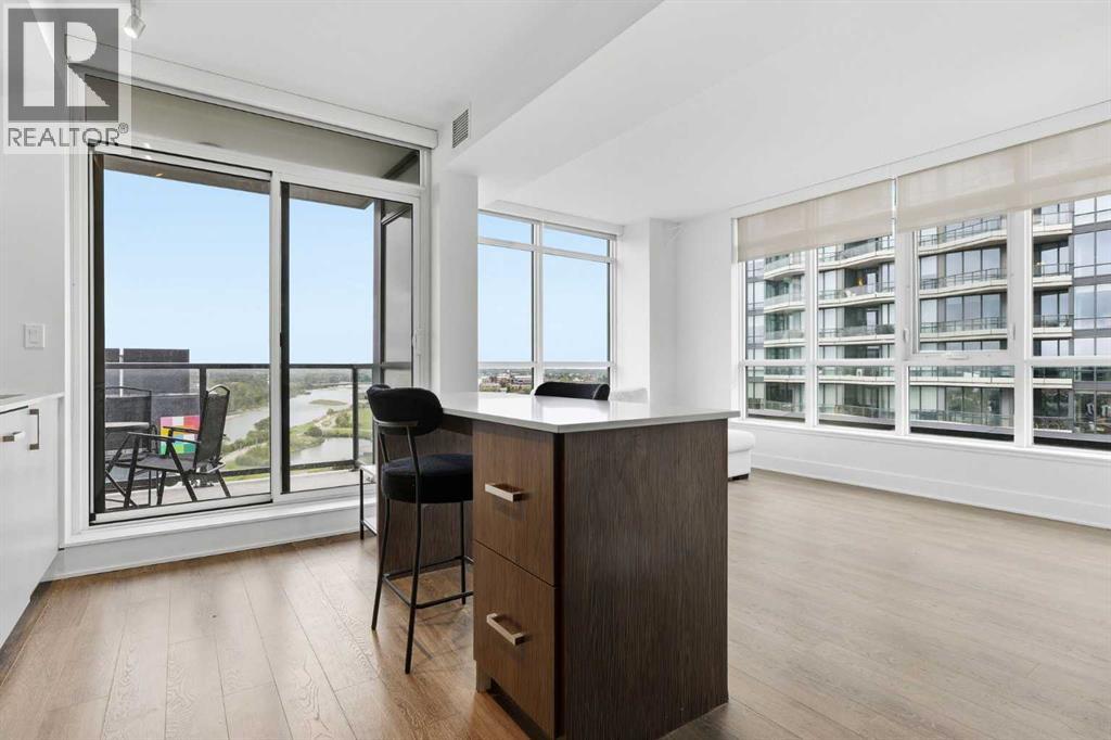 #1301 550 Riverfront Avenue SE - 19
