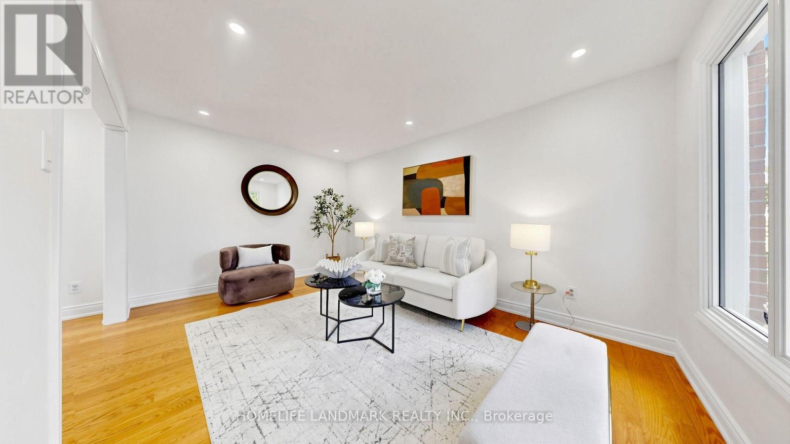 3 MONTAGUE PLACE - 6