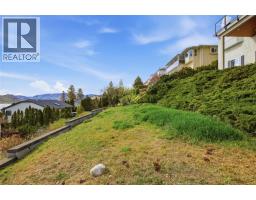 Bedroom - 5245 Sutherland Road, Peachland, BC V0H1X2 Photo 10