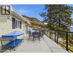 5245 Sutherland Road, Peachland, BC V0H1X2 Photo 15
