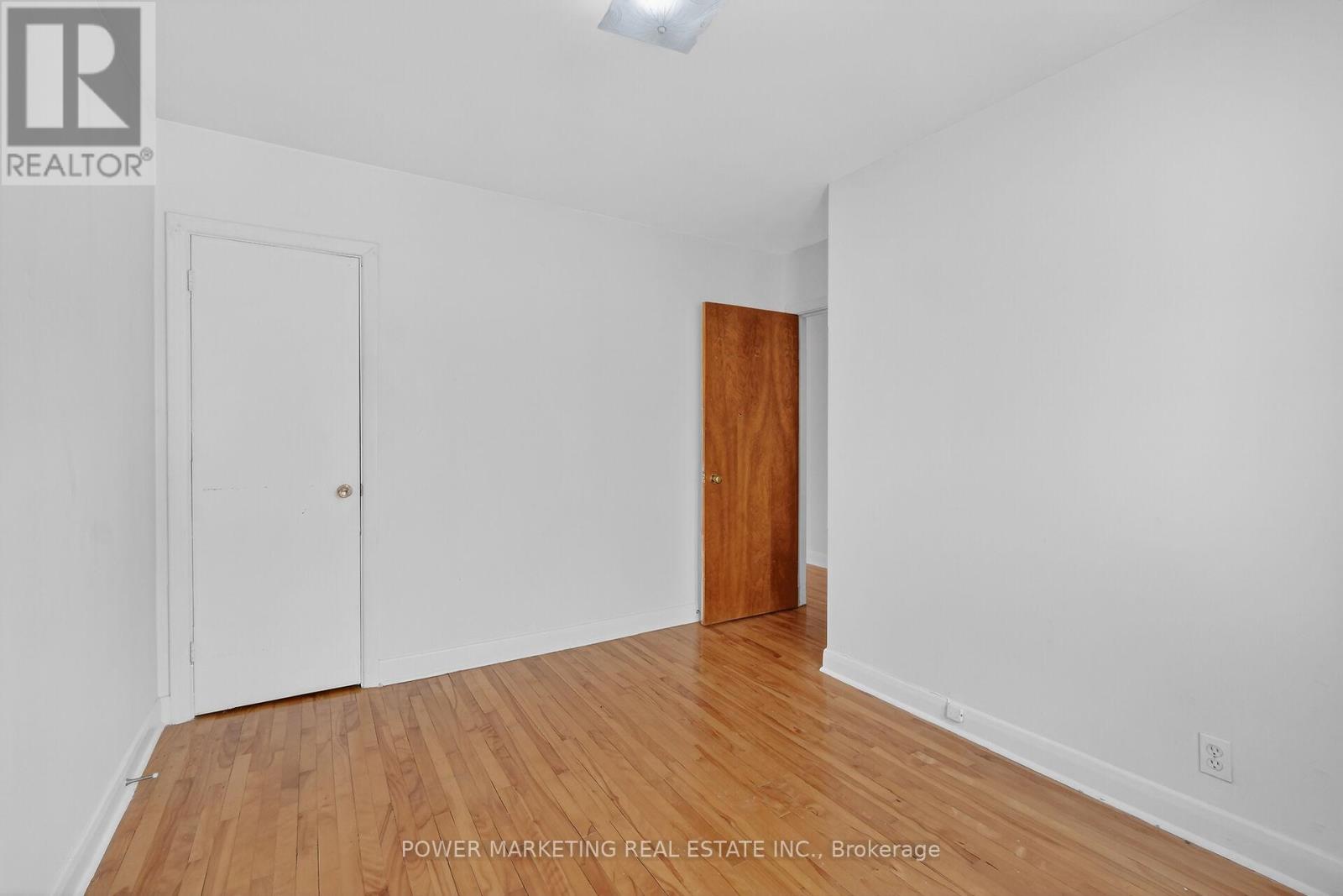3 Bed, 1 Bath Land for Sale in Ottawa – 944 EVE STREET, Ottawa – MLS# X13753106 - Image 28