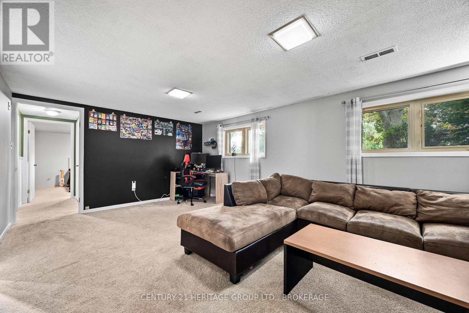 912 SAFARI DRIVE - Image 42