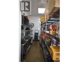 1192 Highbury Avenue N Unit# 2, London, ON N5Y1A7 Photo 17
