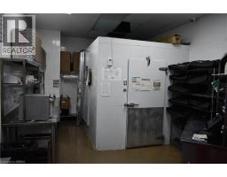 1192 Highbury Avenue N Unit# 2, London, ON N5Y1A7 Photo 15