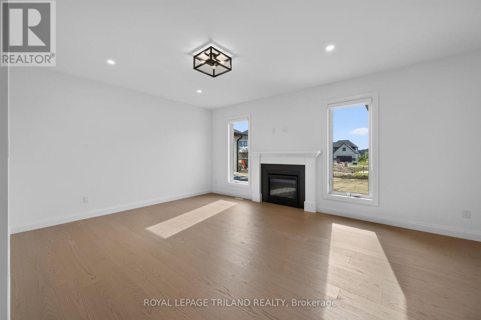 6777 HEATHWOODS AVENUE - 7