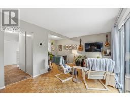 Foyer - 1767 Trappist Lane, Ottawa, ON K1C1X7 Photo 7