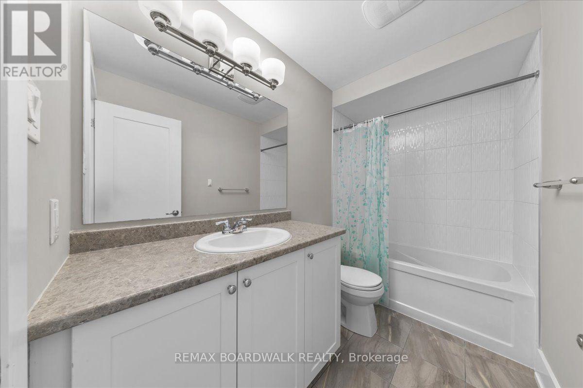 3 Bed, 4 Bath House for Sale in Ottawa – 343 SWEETCLOVER WAY, Ottawa – MLS# X13755276 - Image 33