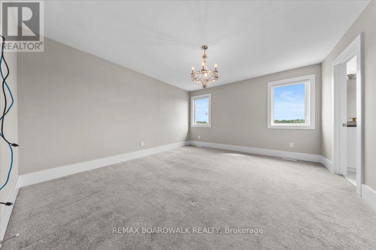 3 Bed, 4 Bath House for Sale in Ottawa – 343 SWEETCLOVER WAY, Ottawa – MLS# X13755276 - Image 34
