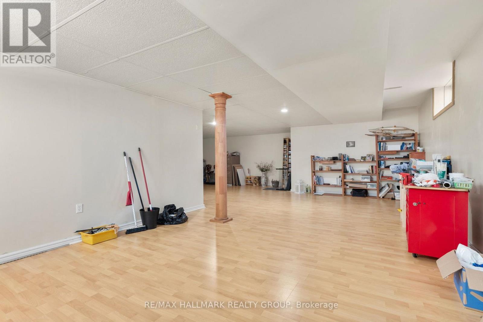 3 Bed, 3 Bath House for Sale in Ottawa – 2093 AUBURN RIDGE DRIVE, Ottawa – MLS# X13755360 - Image 38