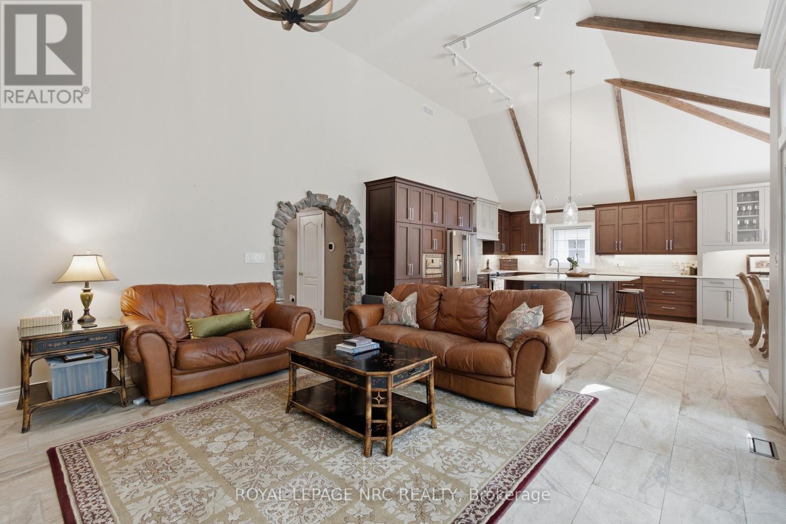 40 HARMONY DRIVE - 6