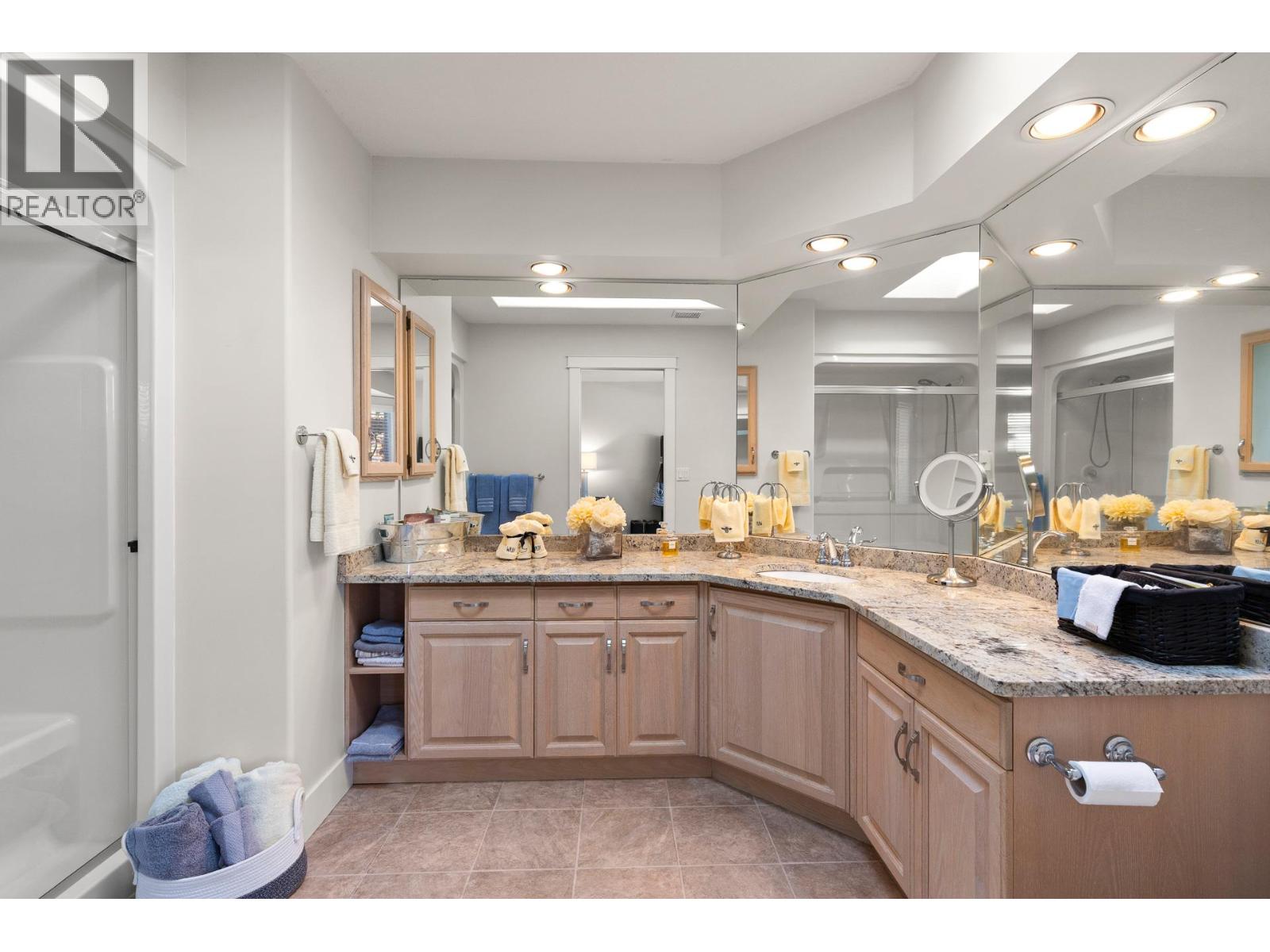 #32 595 Yates Road - Image 27
