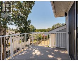 Primary Bedroom - 1287 Carmichael Crt, Saanich, BC V8Z7B9 Photo 14