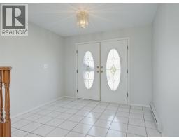 1287 Carmichael Crt, Saanich, BC V8Z7B9 Photo 31