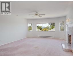Primary Bedroom - 1287 Carmichael Crt, Saanich, BC V8Z7B9 Photo 6