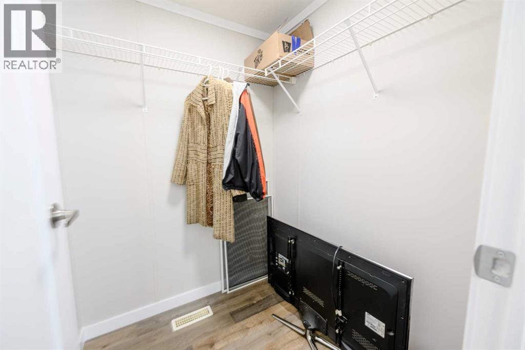 1120 7 Avenue - 16