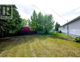 1120 7 Avenue, Beaverlodge, AB T0H0C0 Photo 23