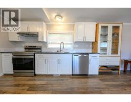 Kitchen - 1120 7 Avenue, Beaverlodge, AB T0H0C0 Photo 6
