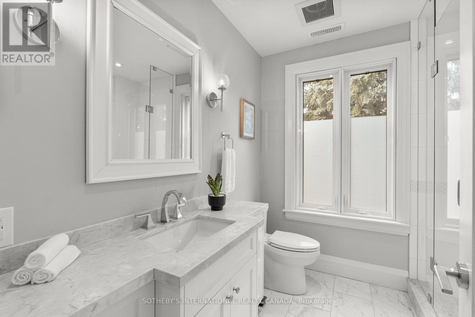 35 BELGRAVE AVENUE - Image 25